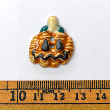 Load image into Gallery viewer, x50 Halloween Pumpkin Buttons