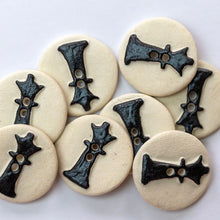 Load image into Gallery viewer, x50 Black Chess Piece Buttons