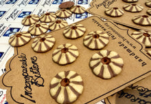 Load image into Gallery viewer, Tawny Vintage Buttons
