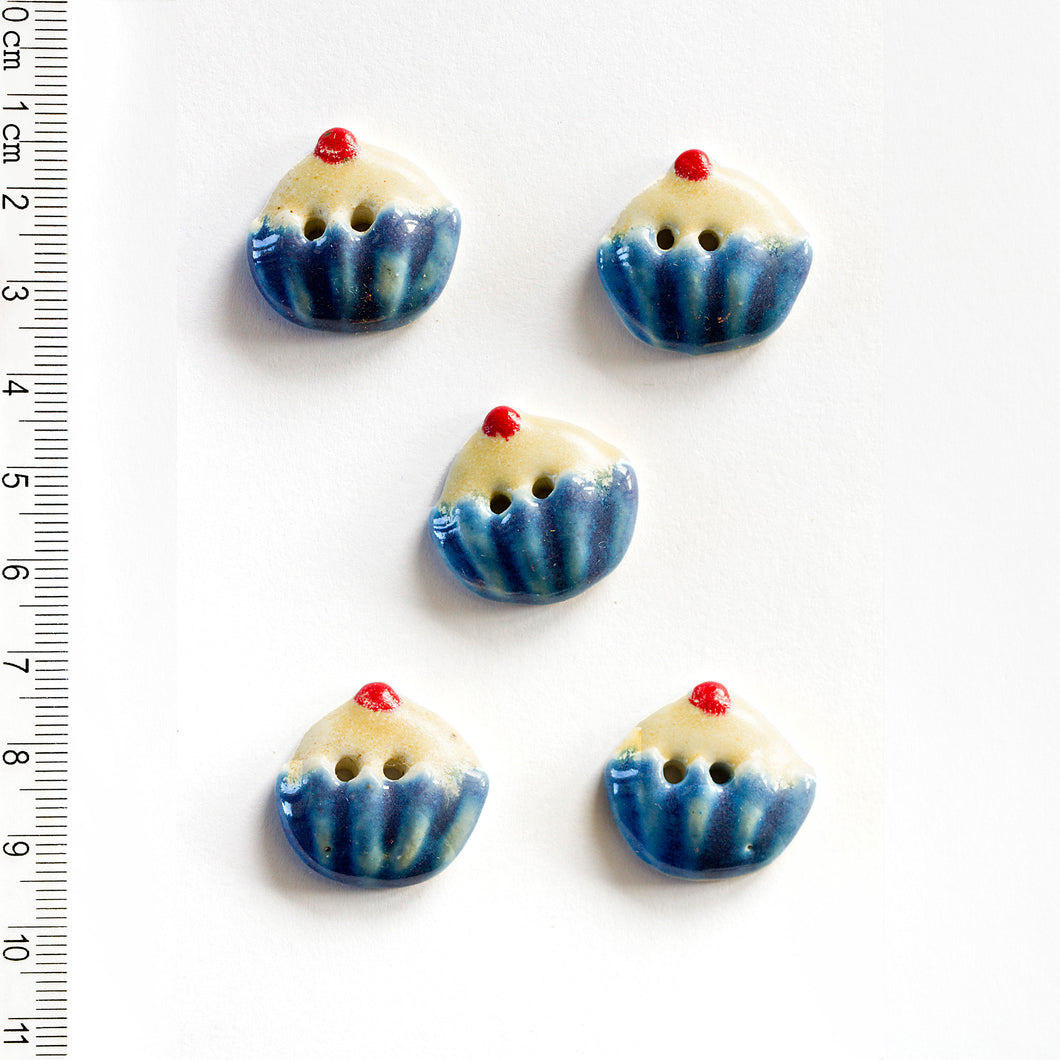 L423 Cupcakes