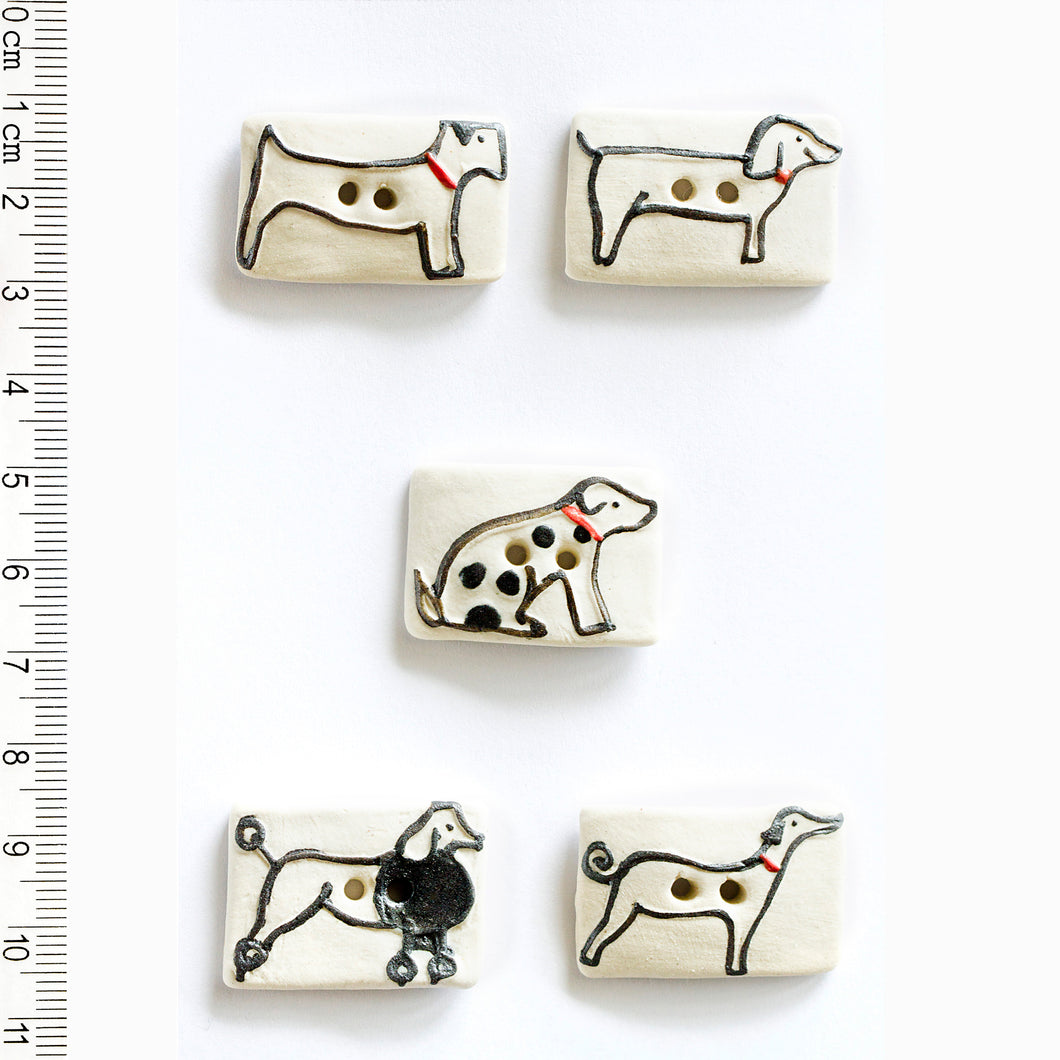 L059 Dog Buttons