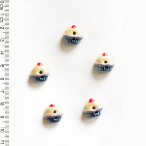 L526 Teeny Cupcakes