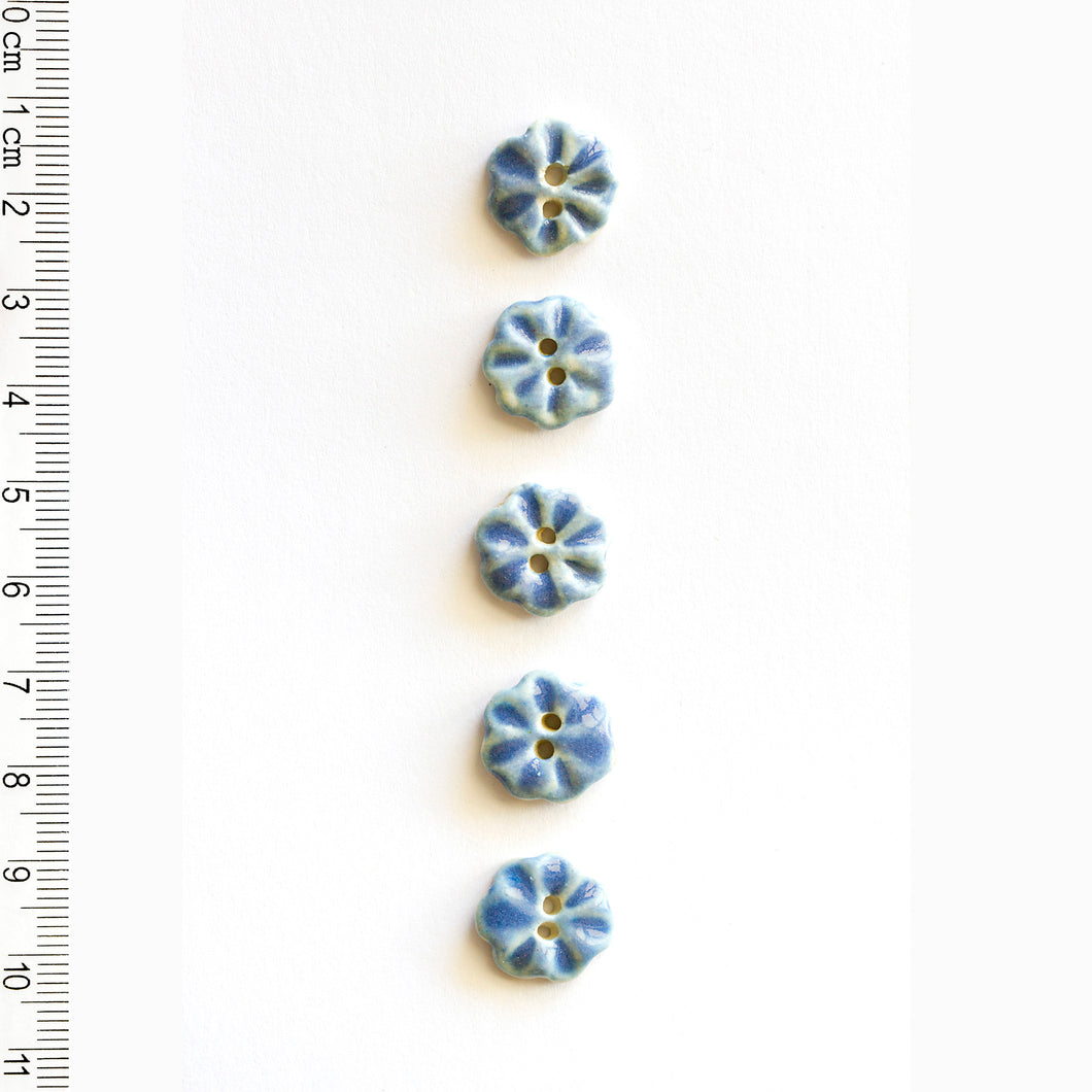 L552 Blue Flowers