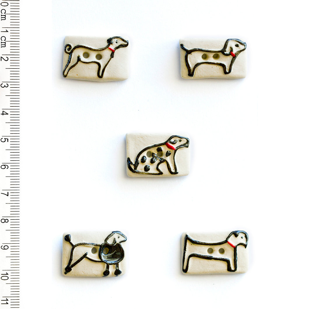L582 Dog Buttons
