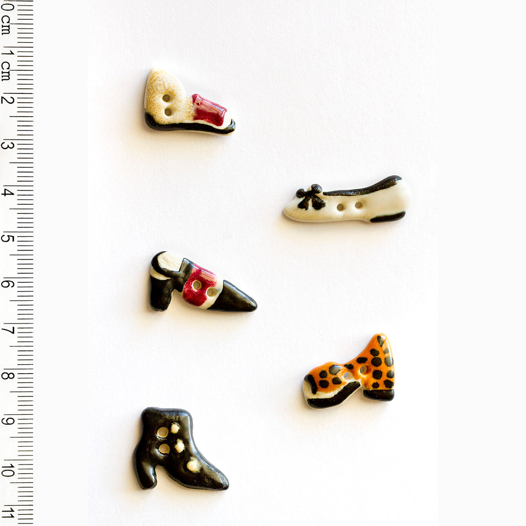L217 Shoe Buttons