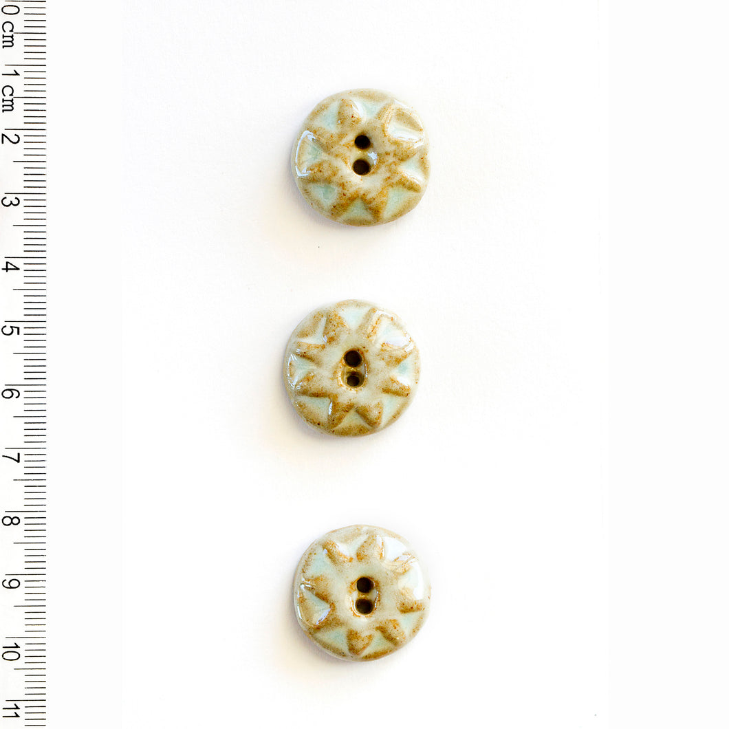 L596 Star Buttons