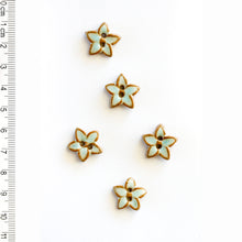 Load image into Gallery viewer, L605 Star Floral Buttons
