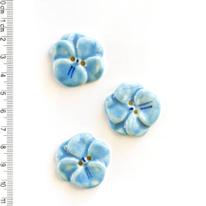 L099 Flowers Buttons
